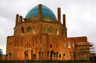 گنبد سلطانیه در زنجان گنبد سلطانیه در زنجان