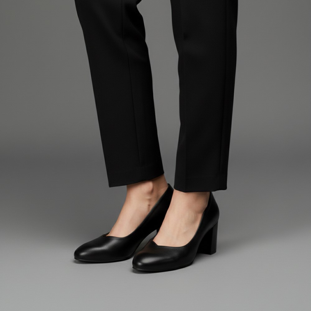 کفش مجلسی زنانه پاشنه 7 سانتی مدل روژان (2 رنگبندی)